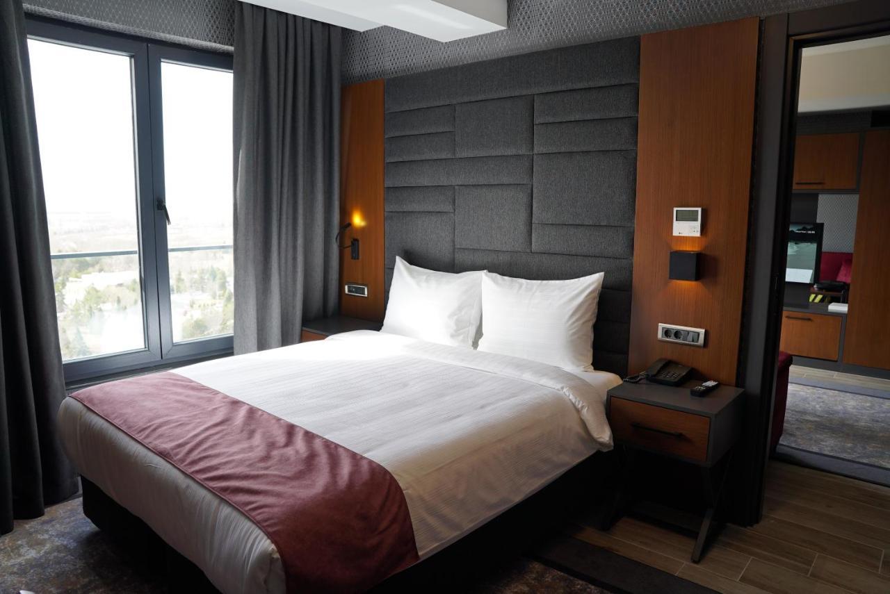 Nova Vista Deluxe & Suites A Member Of Radisson Individuals Eskişehir Exterior foto