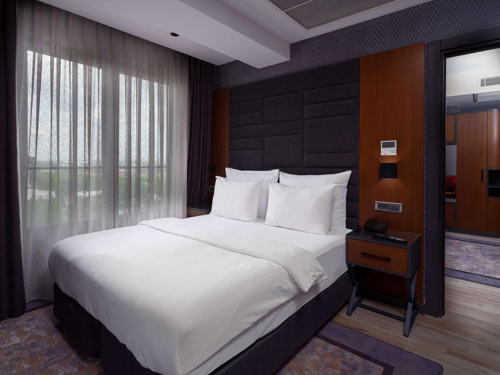 Nova Vista Deluxe & Suites A Member Of Radisson Individuals Eskişehir Exterior foto